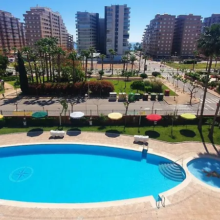 Deluxe Magic World Playa Coral I * El Borseral